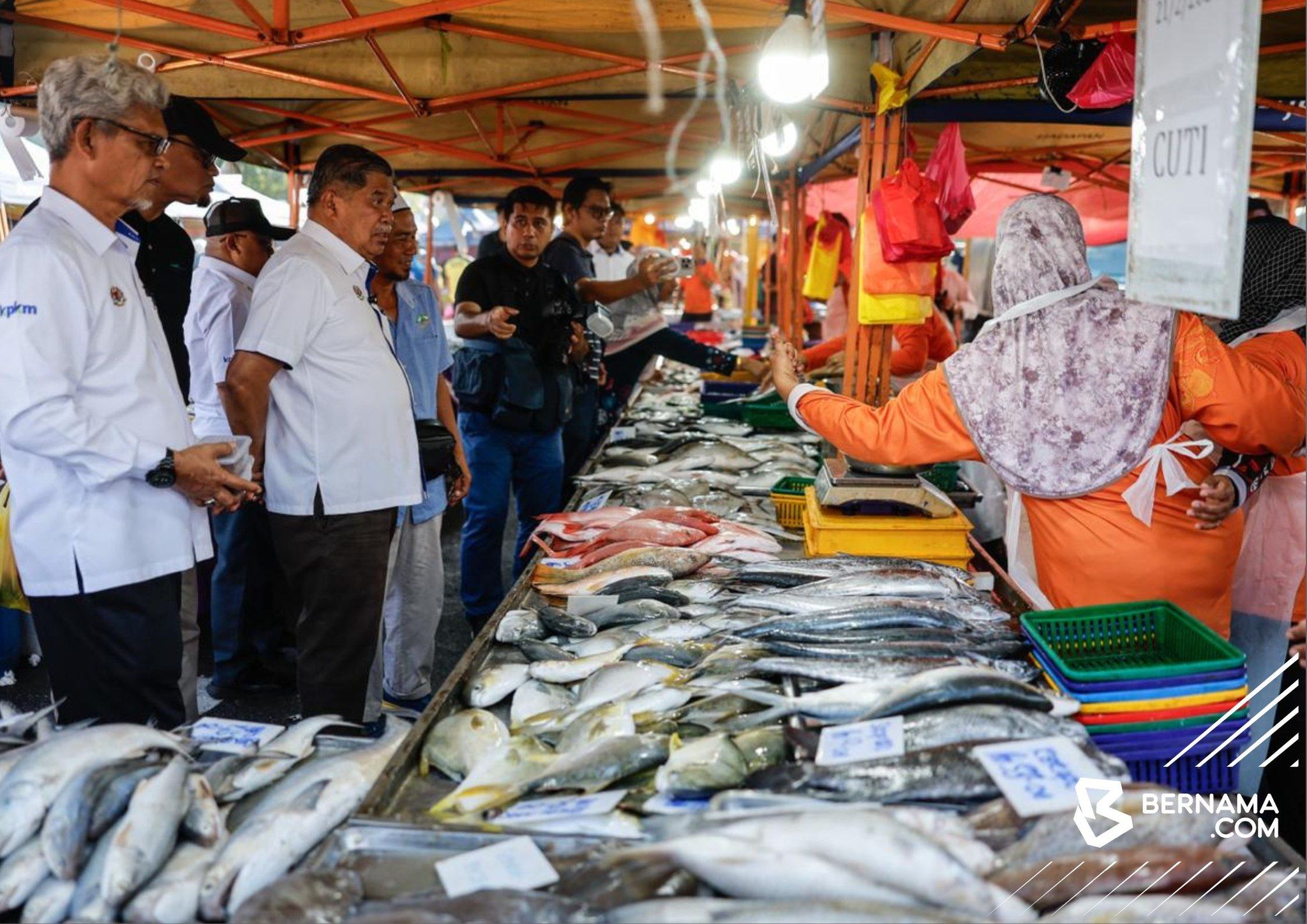 农长:拟由沙巴引进 确保半岛鱼价更公道