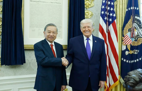 முக்கிய ஏற்றுமதி கட்டுப்பாட்டு பட்டியலியிருந்து வியட்நாம் நீக்கம்