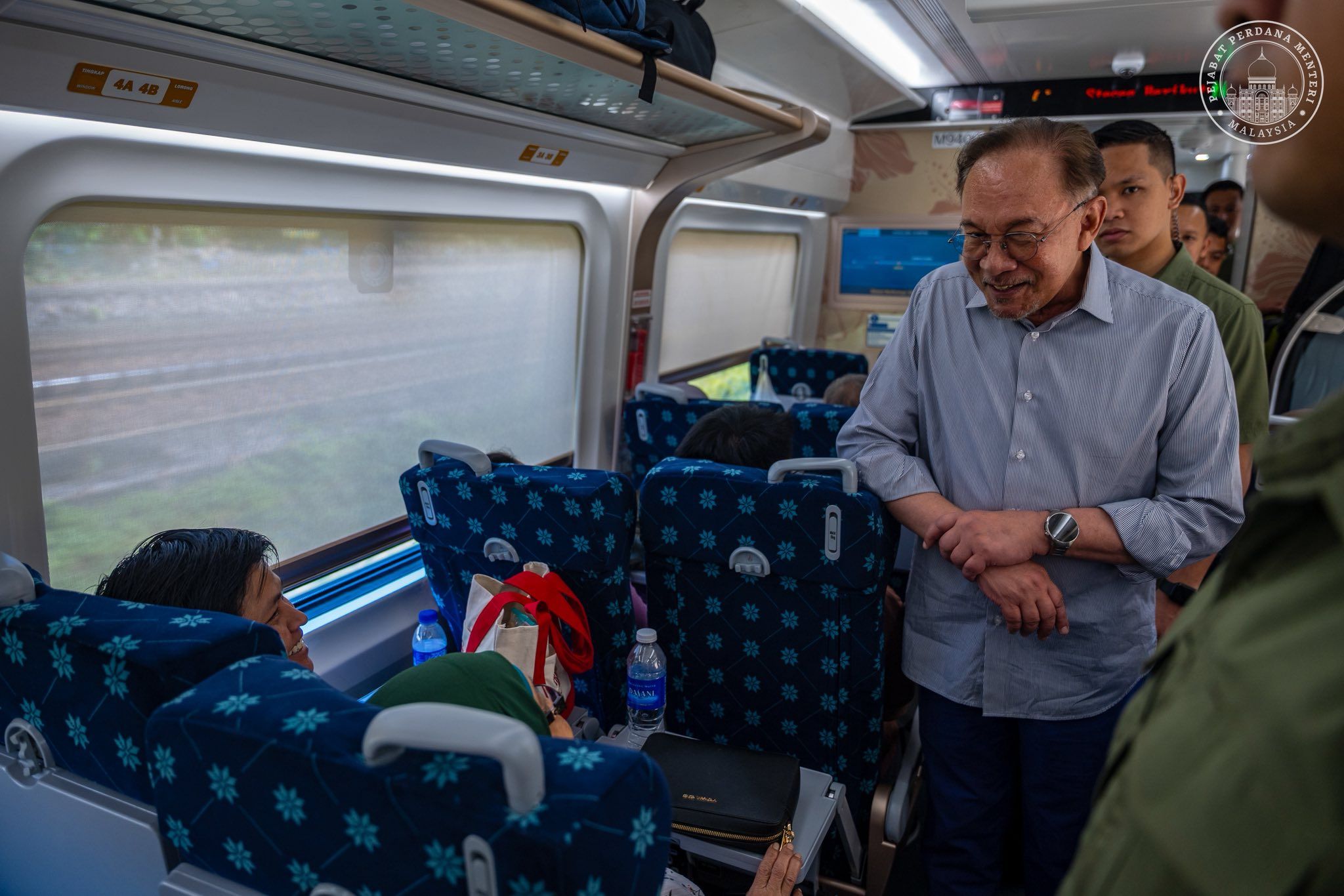 PM pulang ke KL naik ETS, lawat Zoo Johor, Muzium Diraja