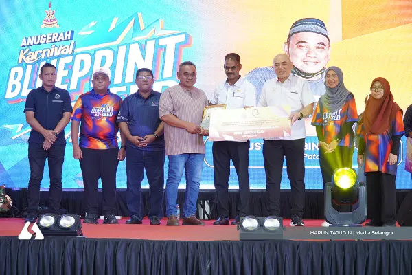 24 வர்த்தகர்கள் புளூபிரிண்ட் திட்டத்தின் கீழ் உதவியைப் பெற்றனர்