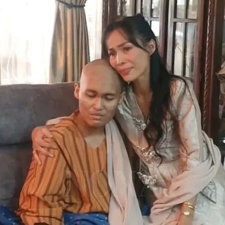 Anak sulung Amyza Aznan meninggal dunia akibat kanser paru-paru