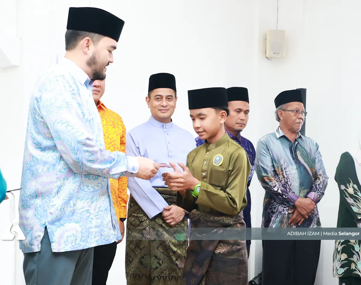RMS santuni 25 anak yatim, dana RM141,000 naik taraf asrama di Sabak Bernam