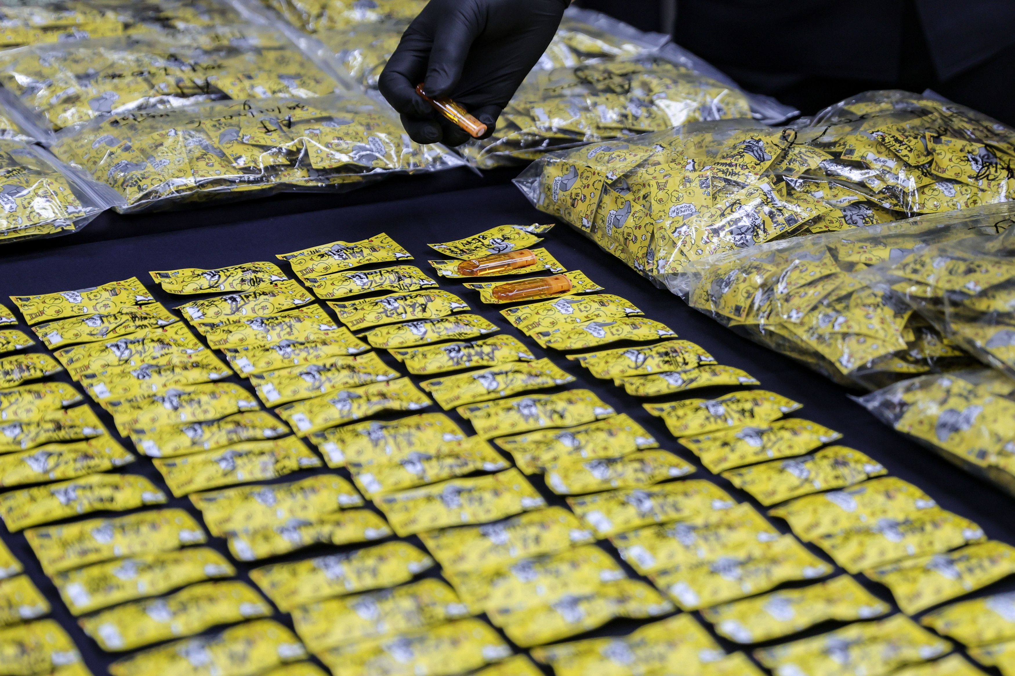 警捣破电子烟液藏毒集团　起获毒品及资产值119万