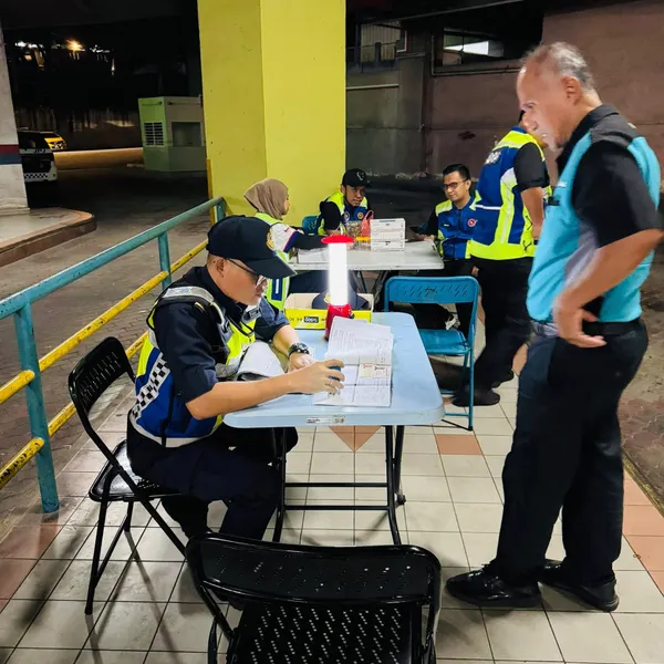 JPJ Selangor perhebat pemeriksaan bas, pastikan perjalanan jarak jauh selamat