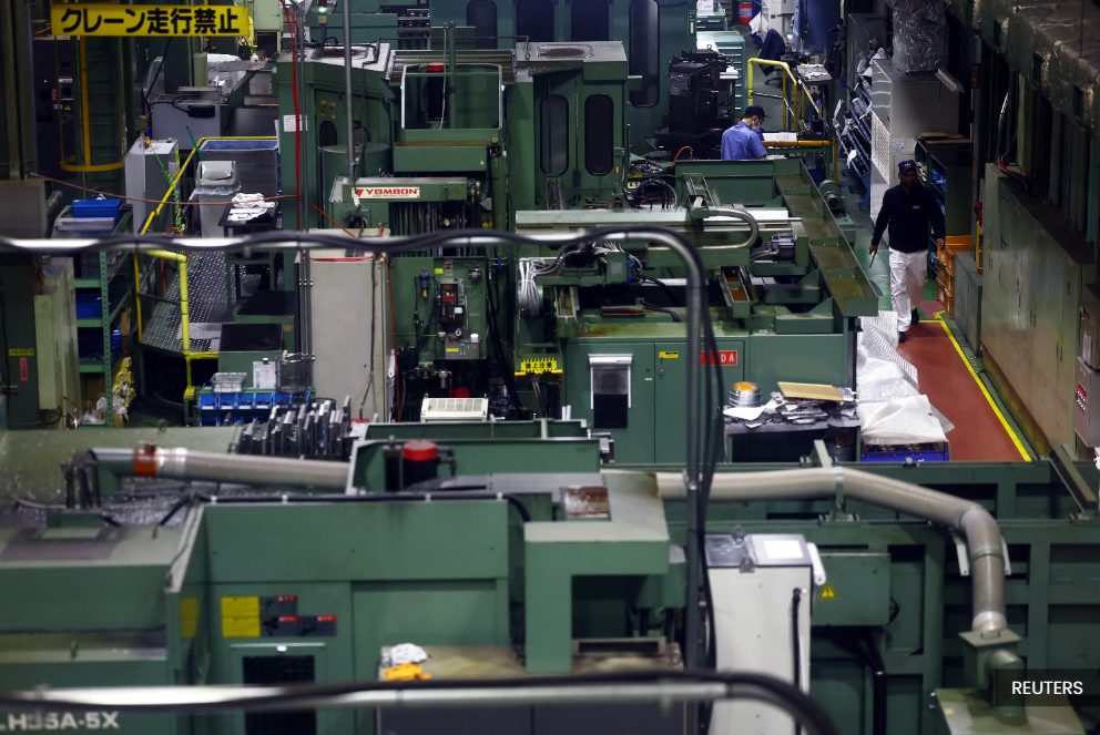 Asia's factory activity expands on solid global demand