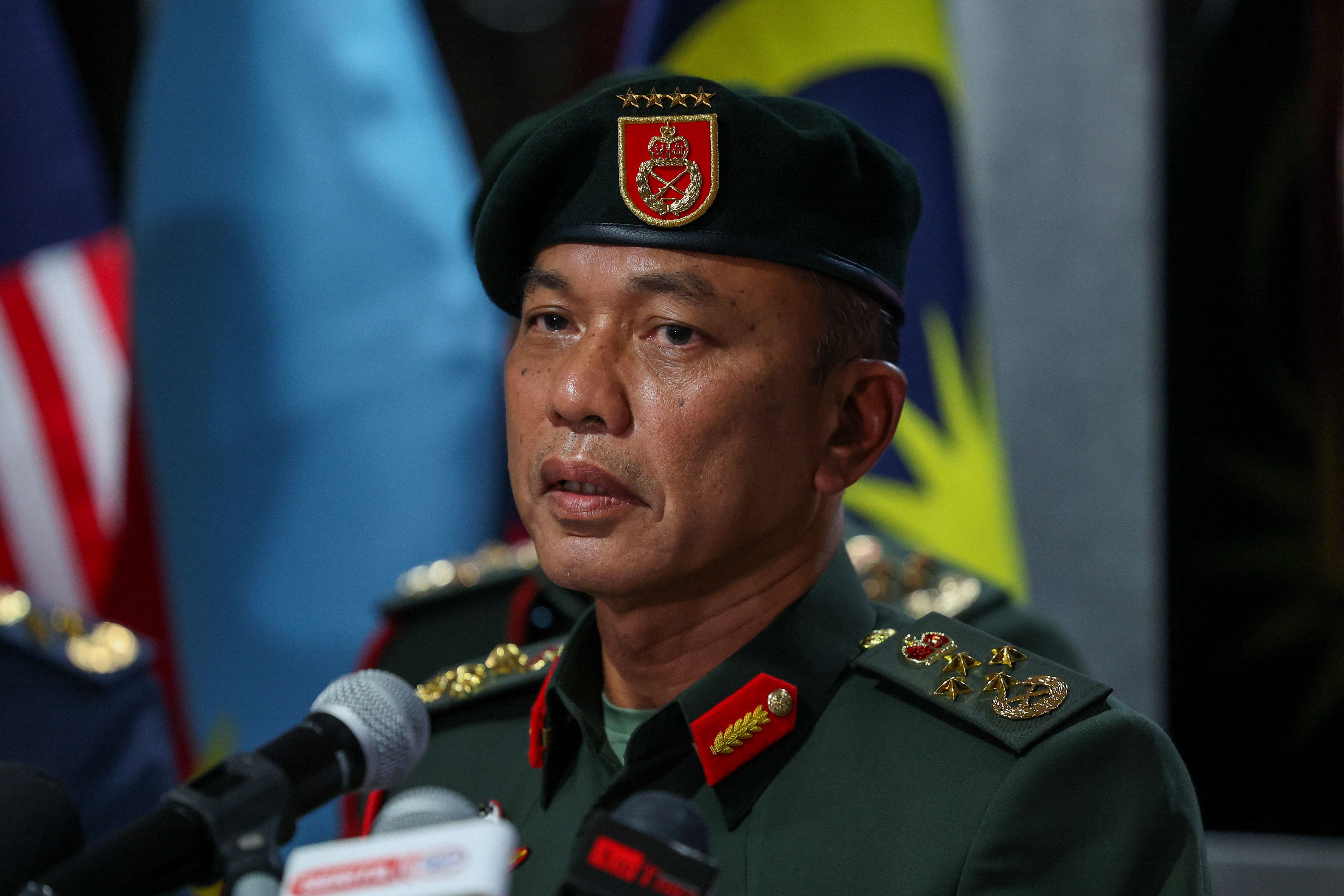 总司令：冻结采购影响运作  武装部队要求首相发放资金