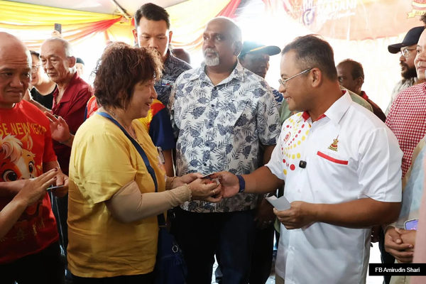 雪州派发2.5万张新春购物券 大臣:助华裔家庭安心过好年