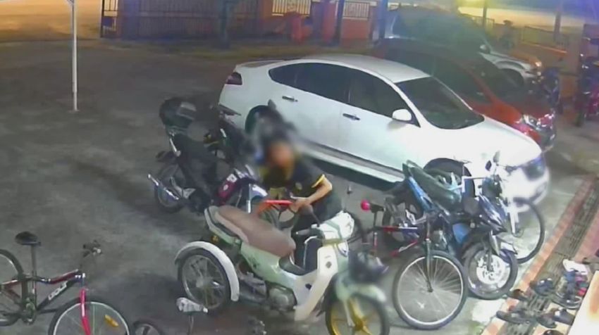 Police on the lookout for thief who stole from Tarawih congregation 