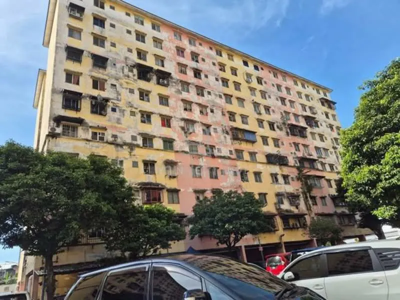 Two Ampang flats flagged for urgent repainting after 20 years