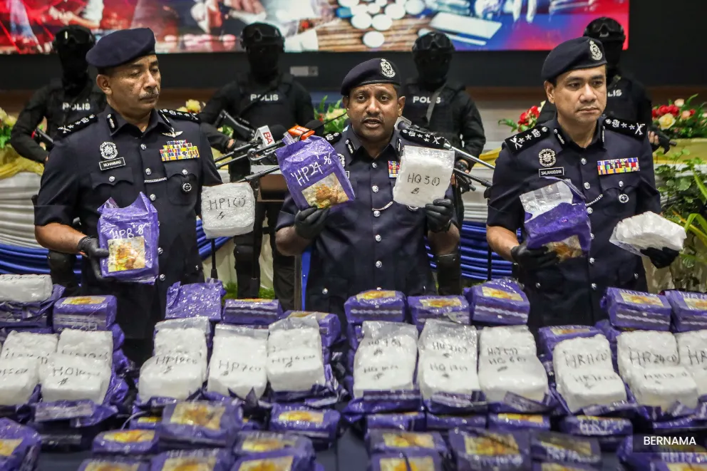 Cops arrest five, seize RM25.5m worth of meth in Perlis