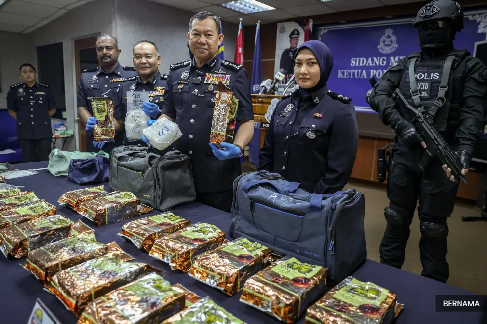 Johor police bust syndicate, seize syabu worth RM1m