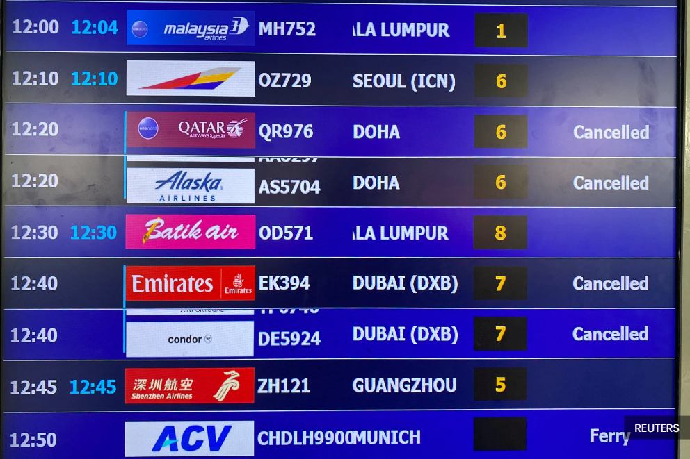Travel chaos as Gulf airports remain closed for fourth day