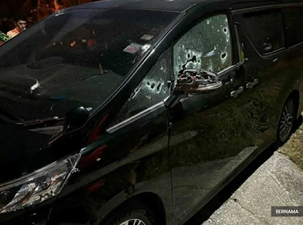 Gunmen open fire on Thai MP’s vehicle in Narathiwat