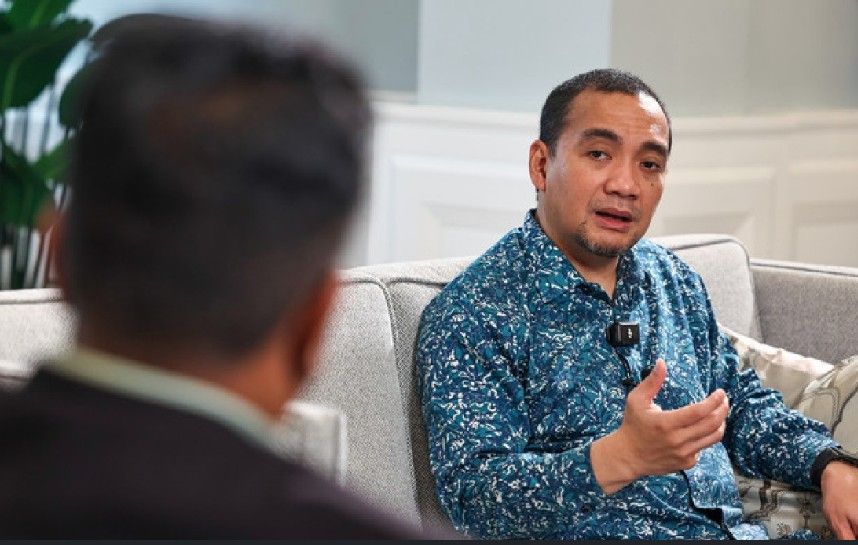 轮椅妇人买不起尿片触动至深  翁哈菲兹更坚定消除柔州贫困