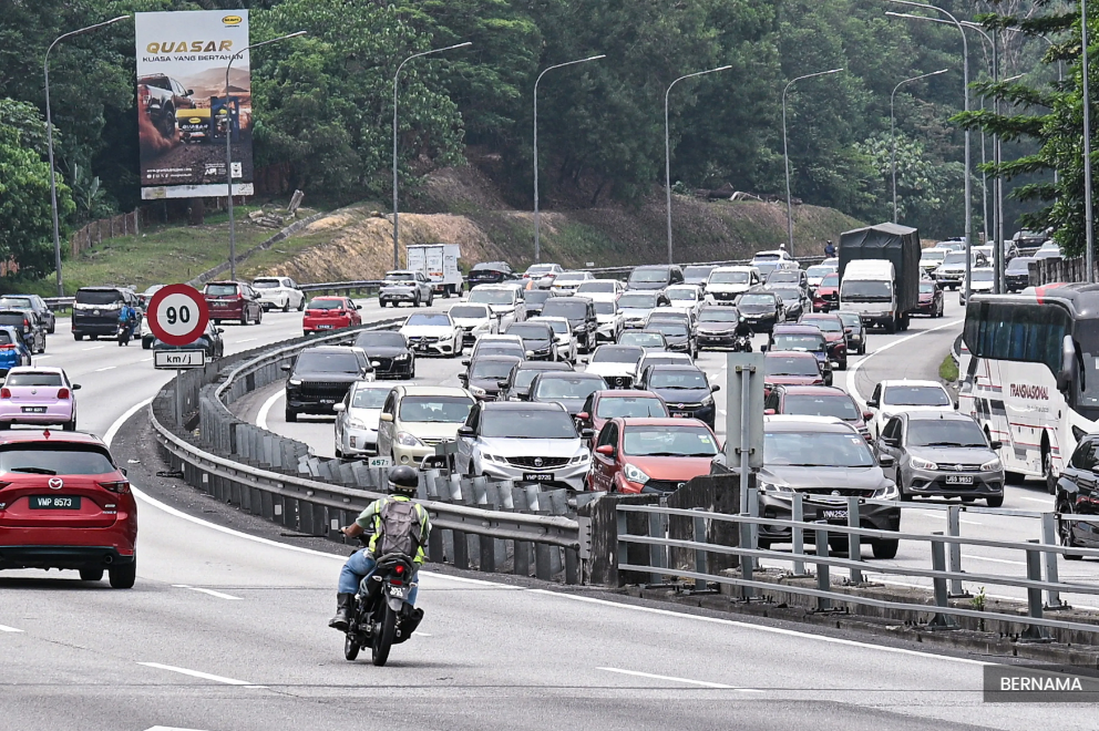 PLUS jangka trafik cecah 2.2 juta kenderaan sehari sempena cuti sekolah, perayaan