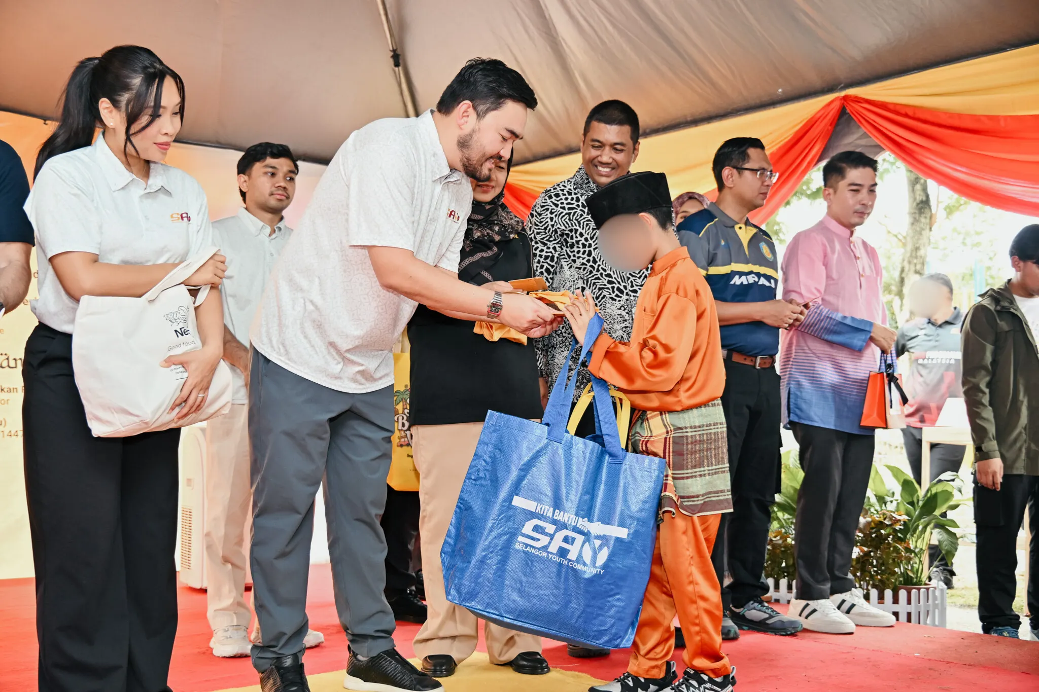 MPAJ dan SAY santuni penghuni rumah kebajikan sempena Ramadan