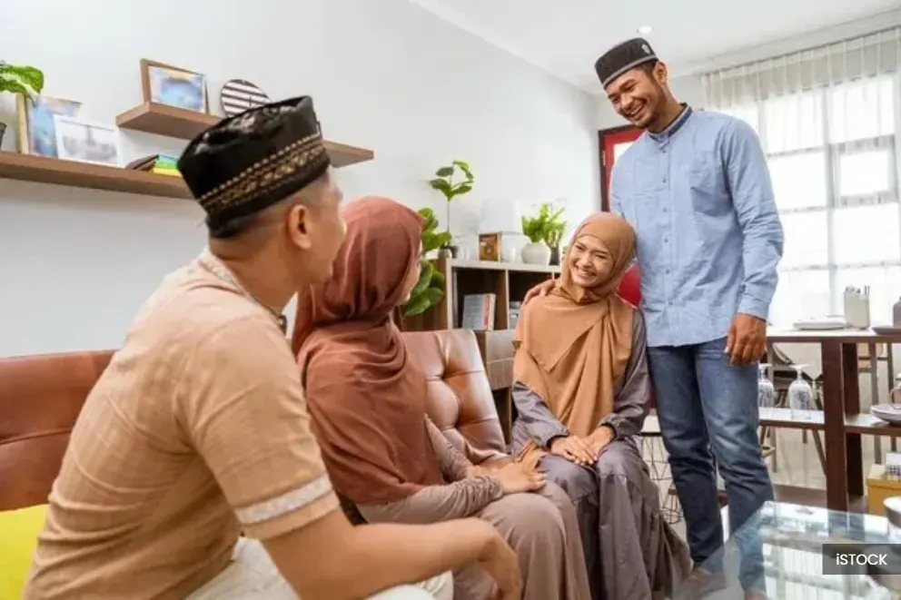 பட்டாசு மற்றும் வானவேடிக்கைகள் உண்மையான மலாய் கலாச்சாரத்தின் ஒரு பகுதியல்ல நிபுணர்கள்  கருத்து.