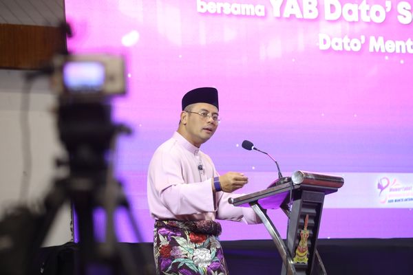 Selangor essential supplies stable, govt keeping eye on West Asia conflict