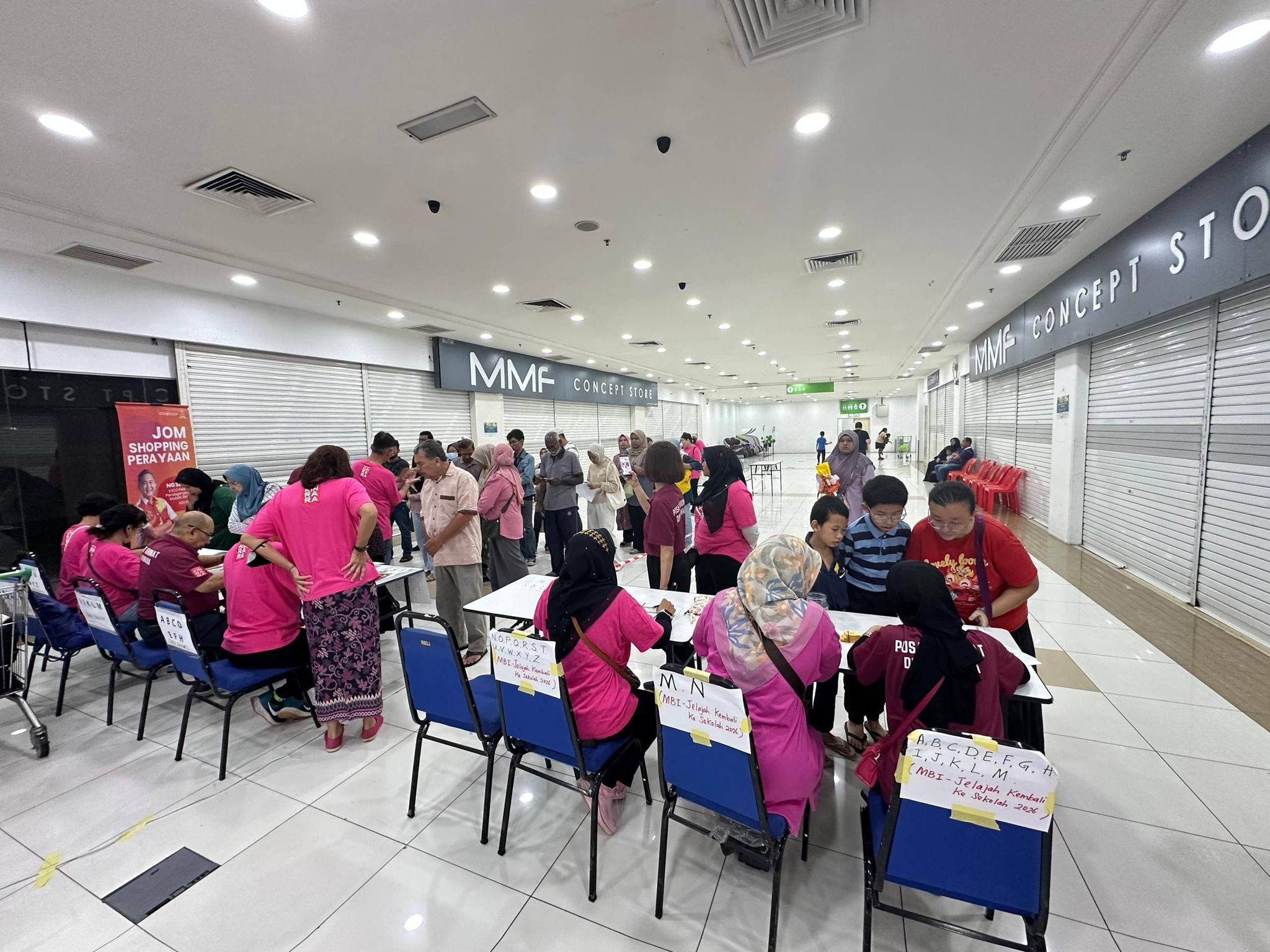 700 keluarga kurang mampu di DUN  Kinrara terima baucar Aidilfitri