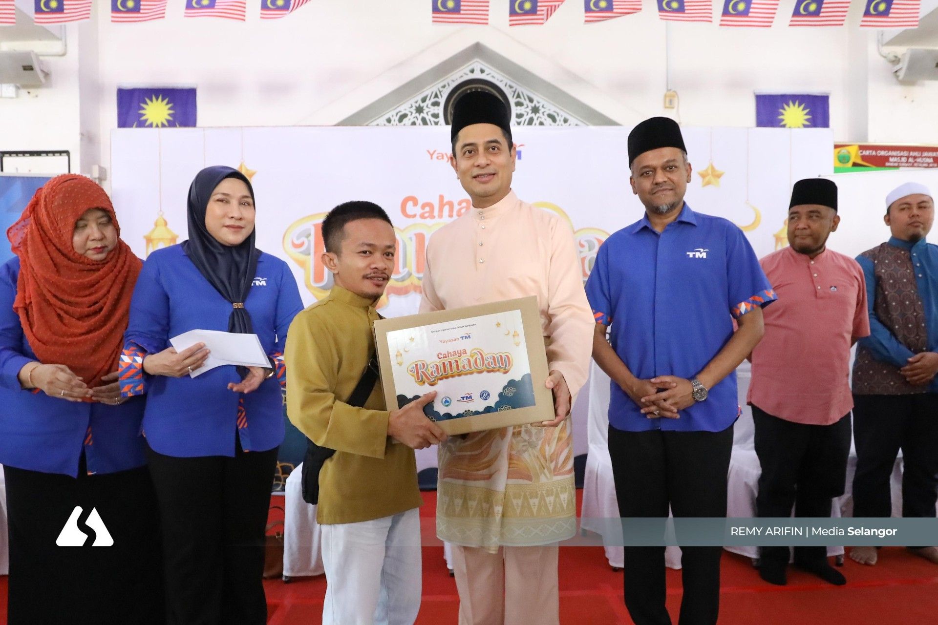 Ceria sambut Aidilfitri, penerima bantuan Yayasan TM Selangor luah rasa syukur