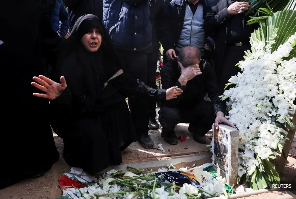 ஈரான் மீது அமெரிக்க-இஸ்ரேல் தாக்குதல்: 210 சிறுவர்கள் உயிரிழப்பு