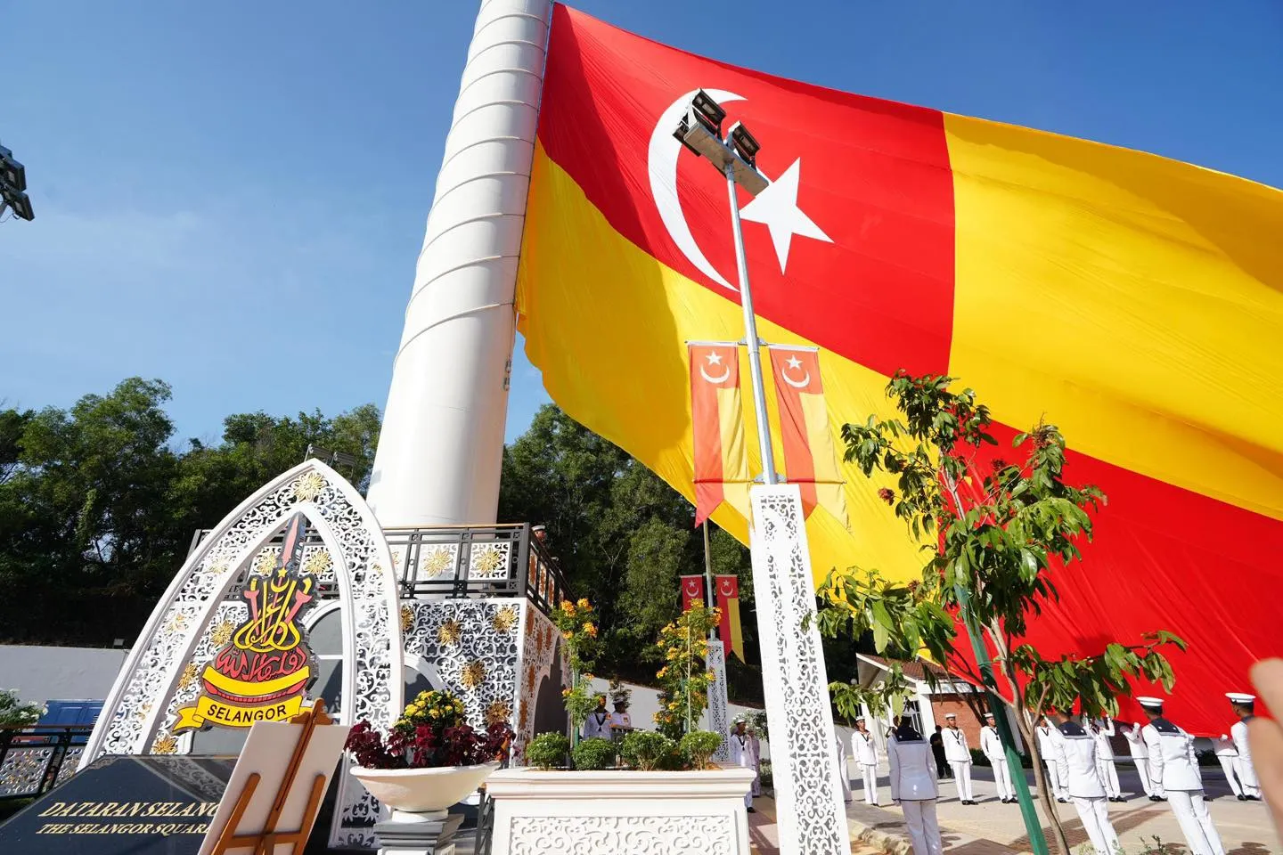 Tiang bendera Dataran Selangor setinggi 120 meter lambang kedaulatan, perpaduan rakyat