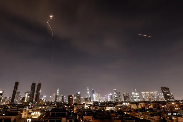 Iran threatens to retaliate against Gulf energy, water after Trump ultimatum