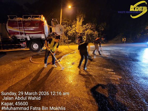 Cecair sisa tapak pelupusan sebabkan jalan licin, KDEBWM bertindak