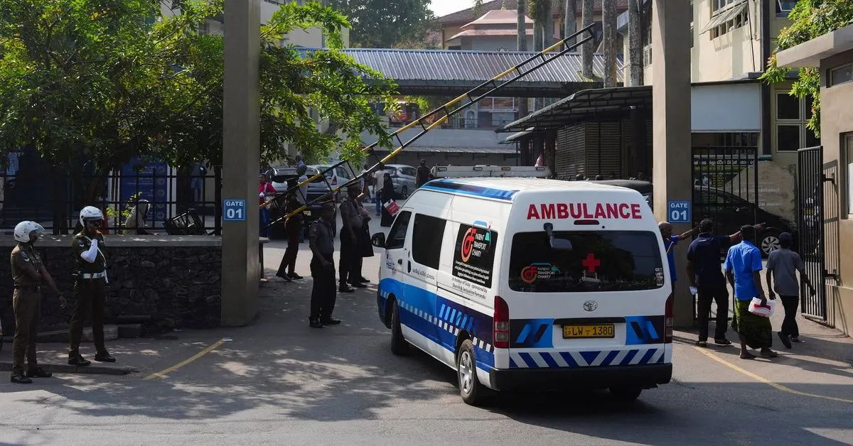 Menteri luar Iran: AS akan menyesal tindakan karamkan kapal perang