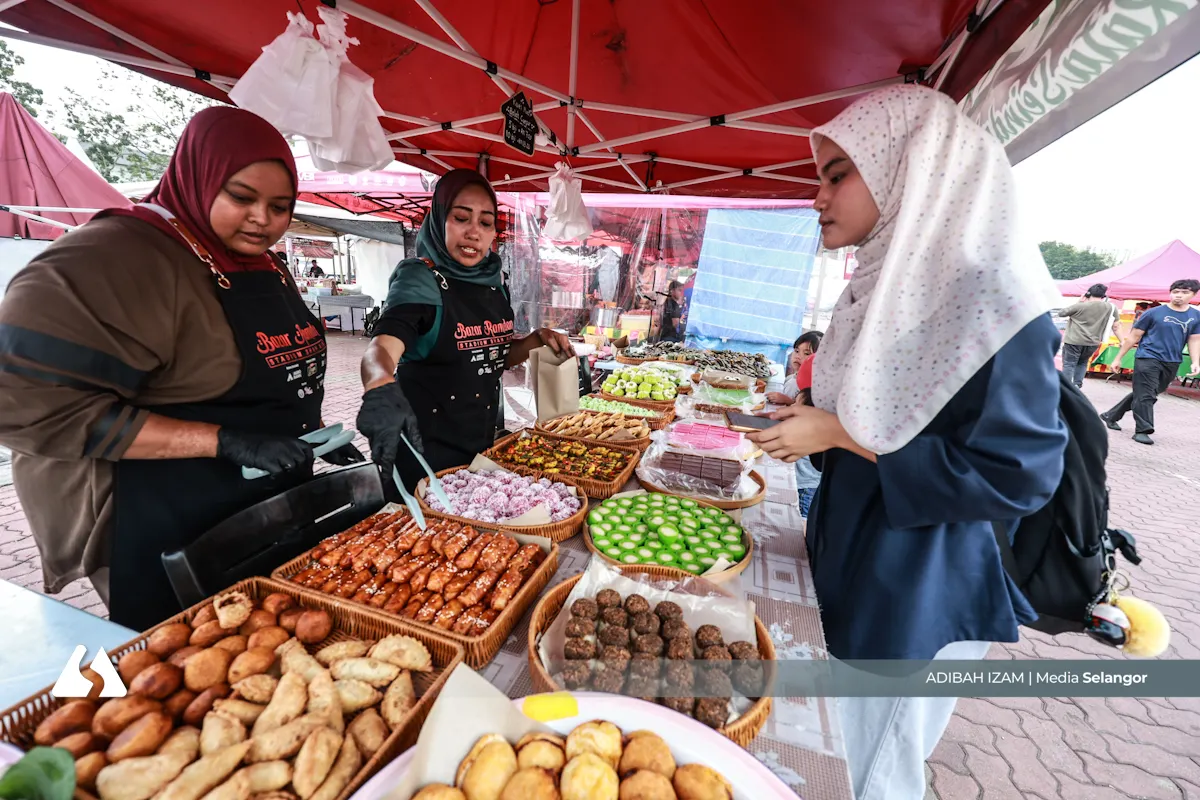'Hanya jumpa di bulan Ramadan' antara sebab rakyat Malaysia belanja lebih