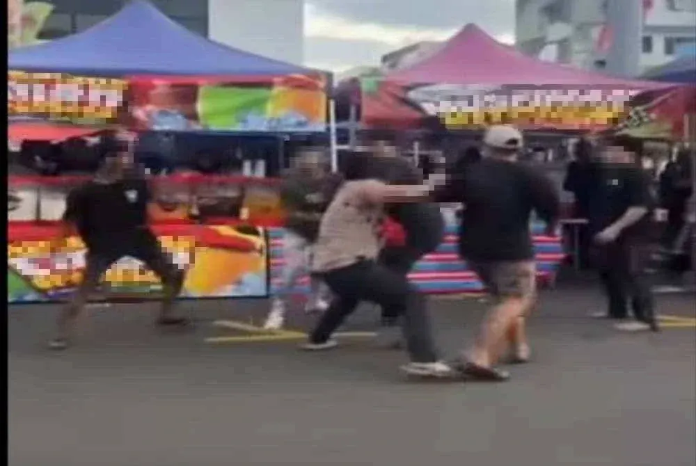 Gaduh di bazar Ramadan, lapan lelaki ditahan