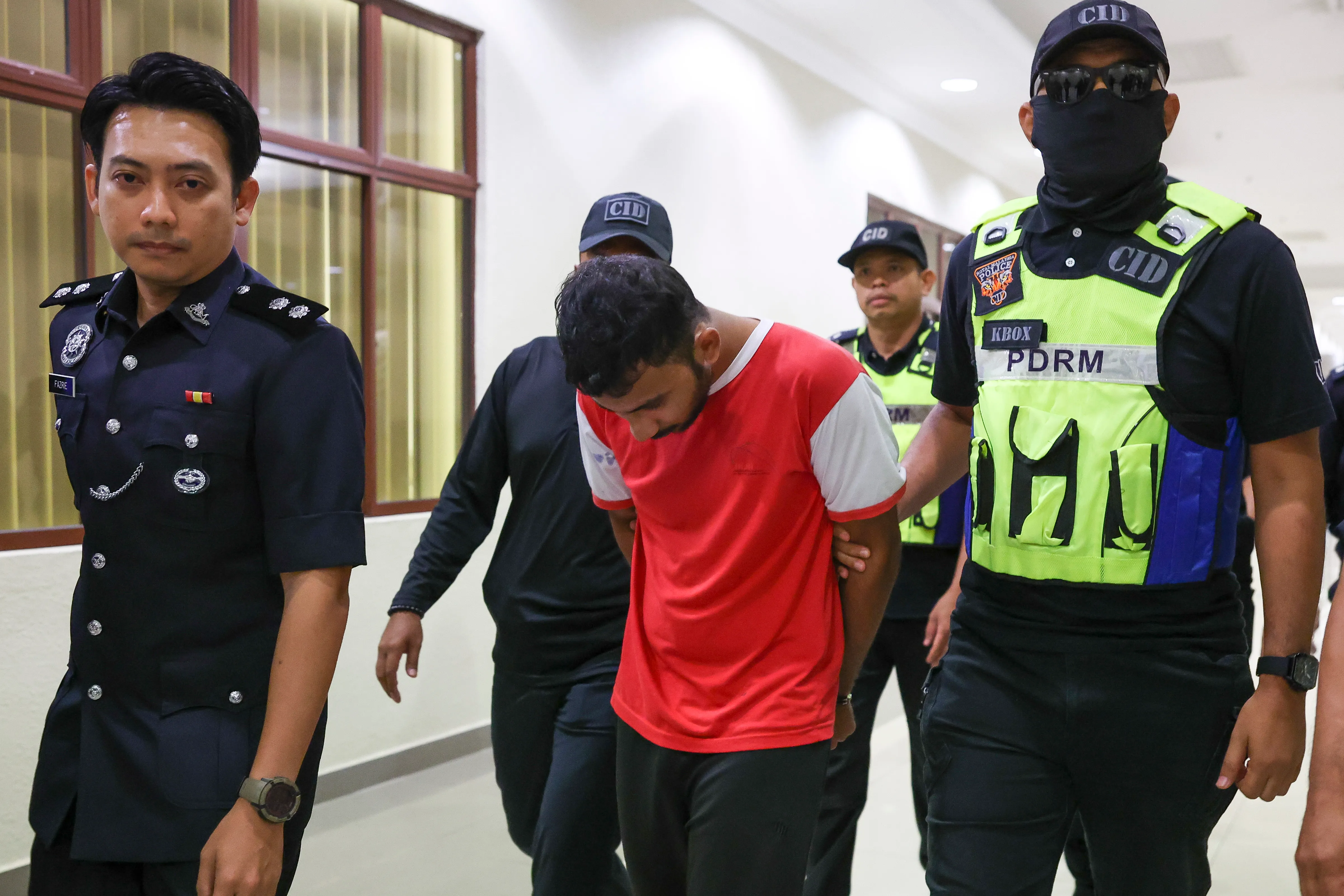 Penuntut IPT mengaku tidak bersalah tuduhan cemar al-Quran, buat hantaran komunikasi jelik