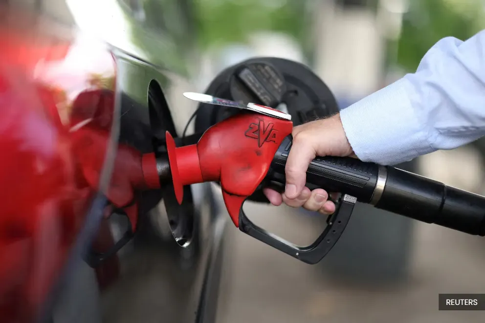 Australia moves to double fines for fuel gouging amid shortages