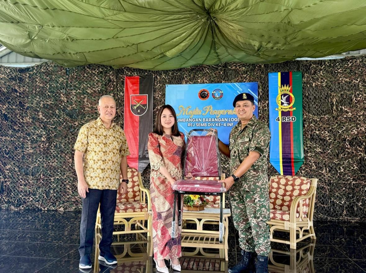 ADN Kuala Kubu Bharu santuni Kem Erskine, sumbang kelengkapan