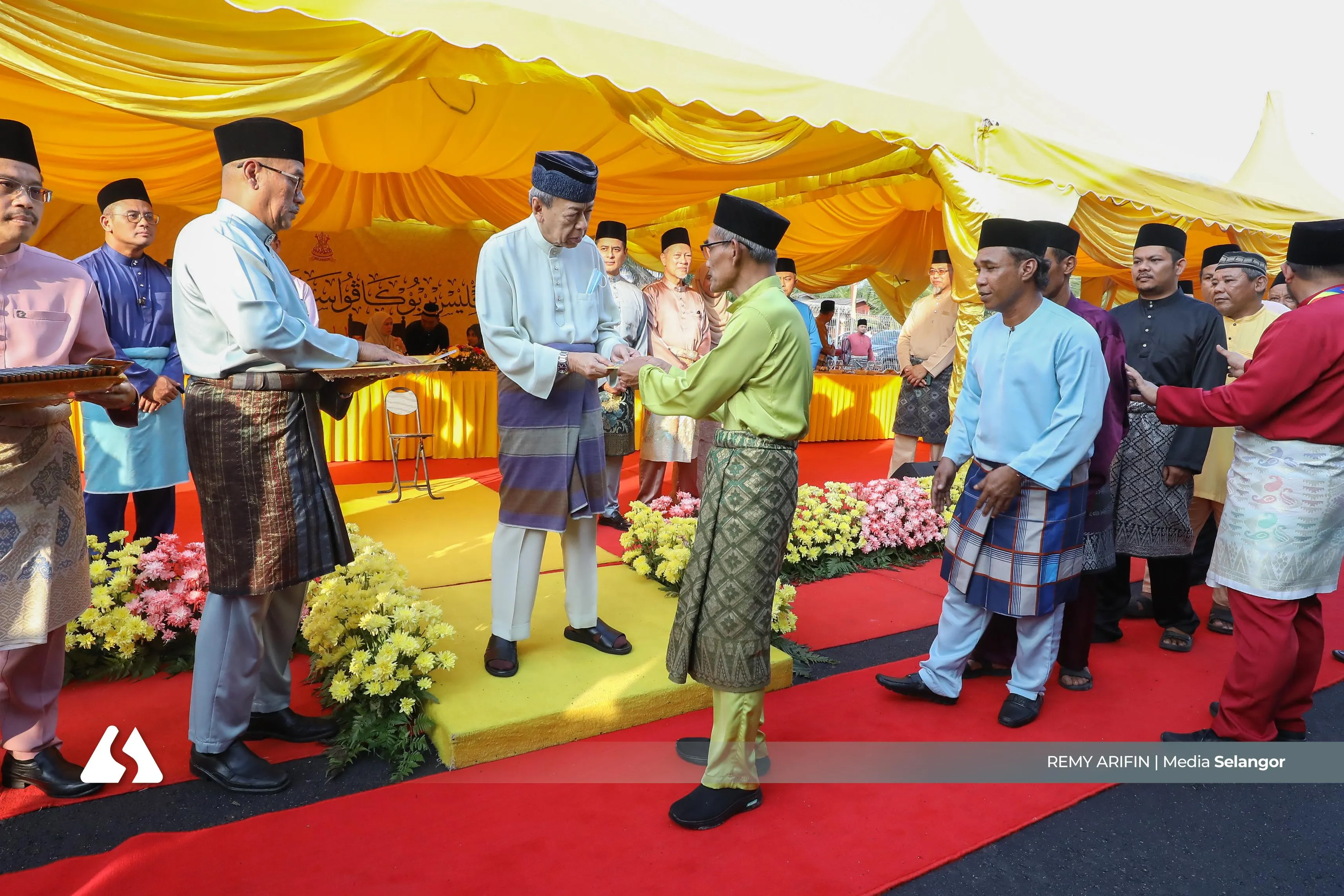 Sumbangan raya Sultan Selangor ceriakan Ramadan asnaf Kuala Langat