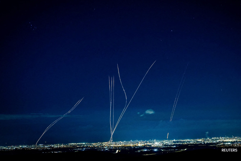 Iran warns of retaliation as US weighs ground assault