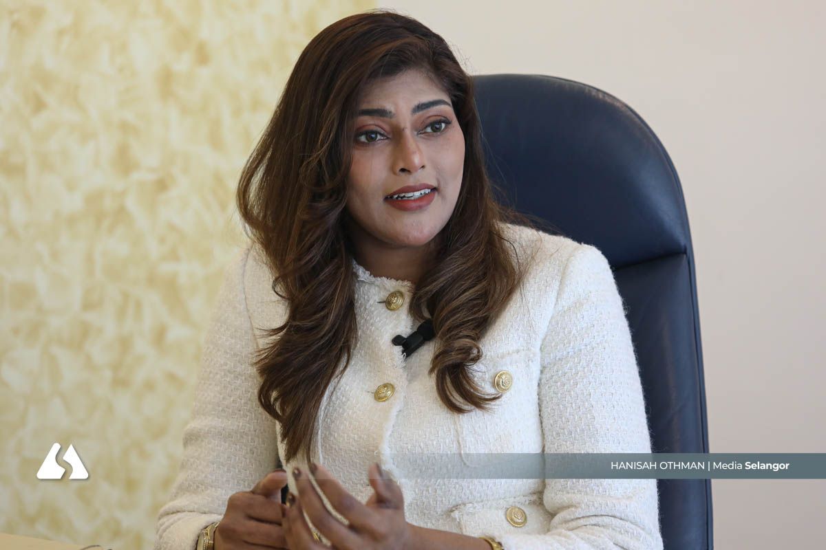 சமுதாயத்தை உயர்த்த பெண்களின் பங்கு  மிக அவசியம் – டாக்டர் ஹேமலா சிவம்