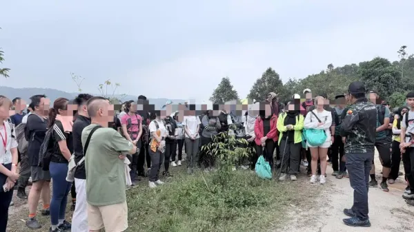 அனுமதியின்றி பாதுகாப்பு வன பகுதியில் நுழைந்து பொழுது போக்கு நடவடிக்கையில் ஈடுபட்ட 92 பேர், நேற்று தடுத்து வைக்கப் பட்டனர்