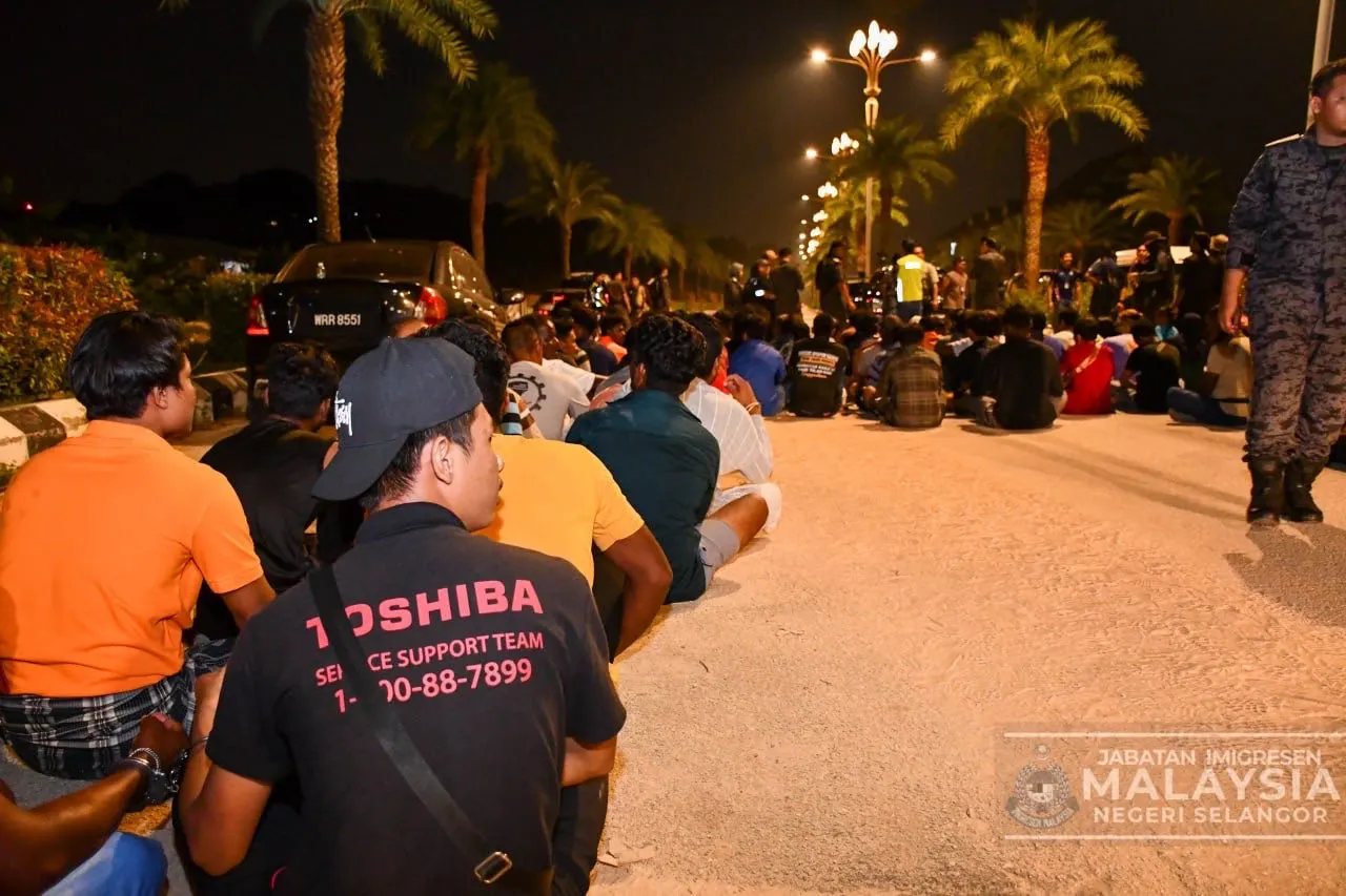 214 warga asing ditahan dalam operasi bersepadu di Setia Alam