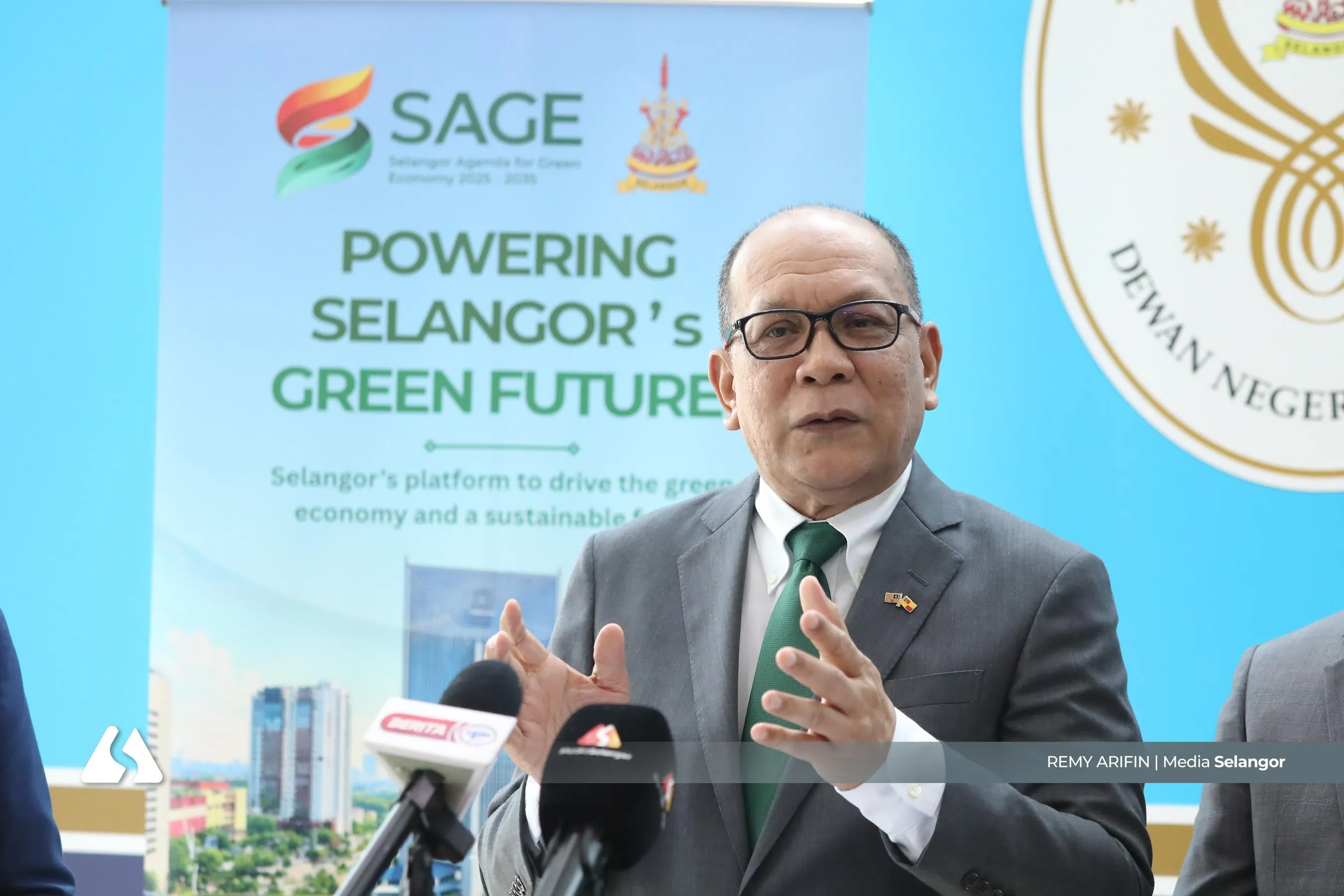 Selangor belanja RM800 juta tangani air tidak berhasil