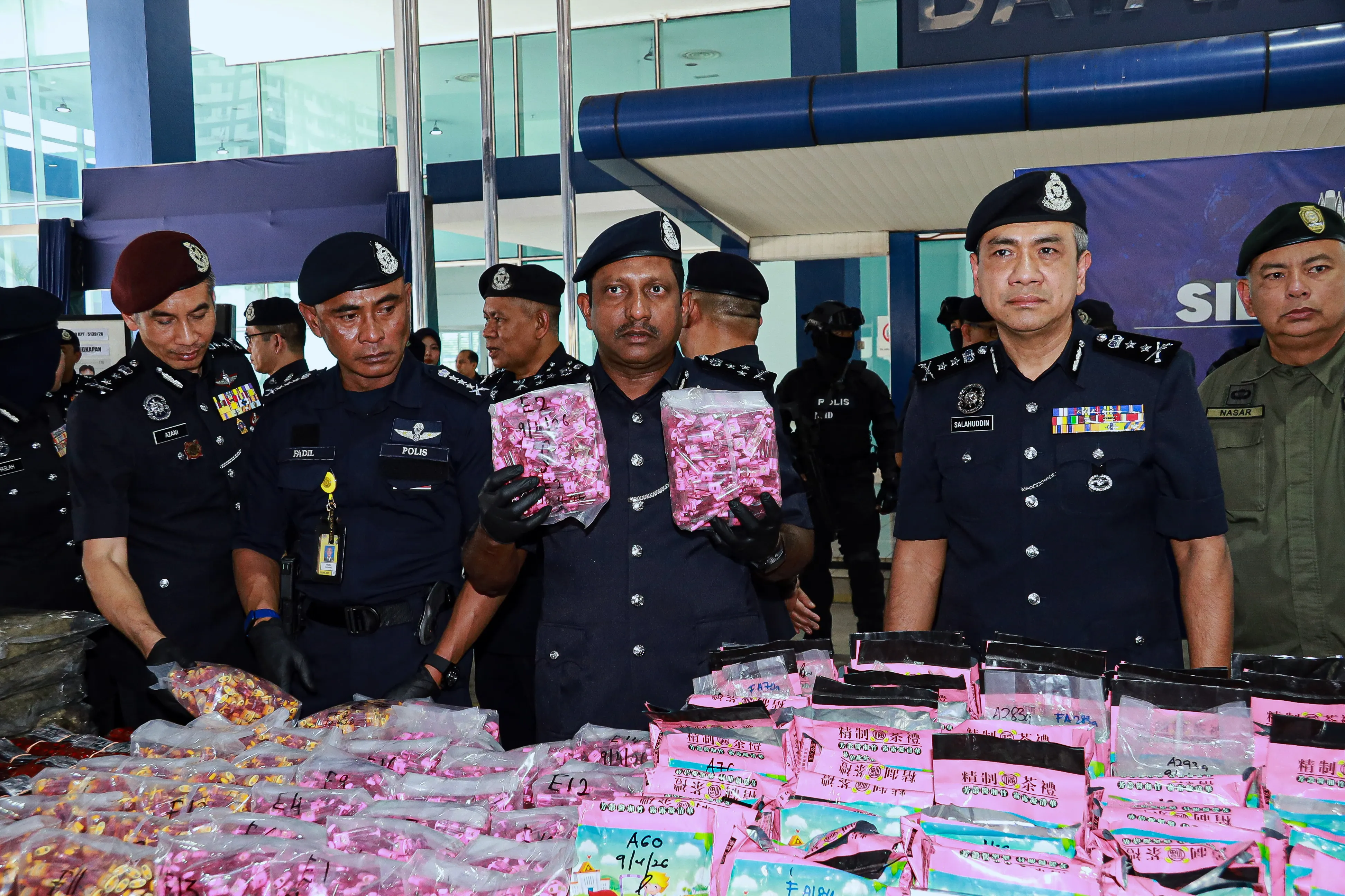 Polis tumpas sindiket ganja RM13.68 juta, tahan tujuh individu