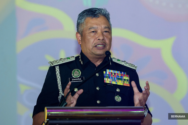 சட்டவிரோதக் குடியேறிகளை வேலைக்கு அமர்த்திய முதலாளிகளுக்கு 59 லட்சம் ரிங்கிட் அபராதம்