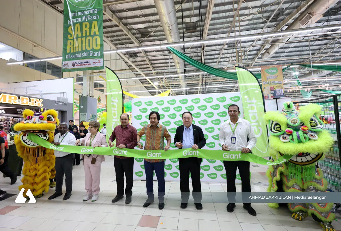 Giant Stadium Shah Alam dilancar semula, rancak niaga dan sokong usahawan tempatan