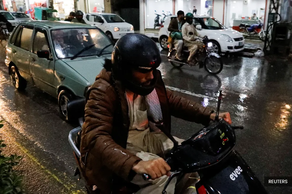 Soaring costs, fuel shortage fears drive Pakistan to e-bikes