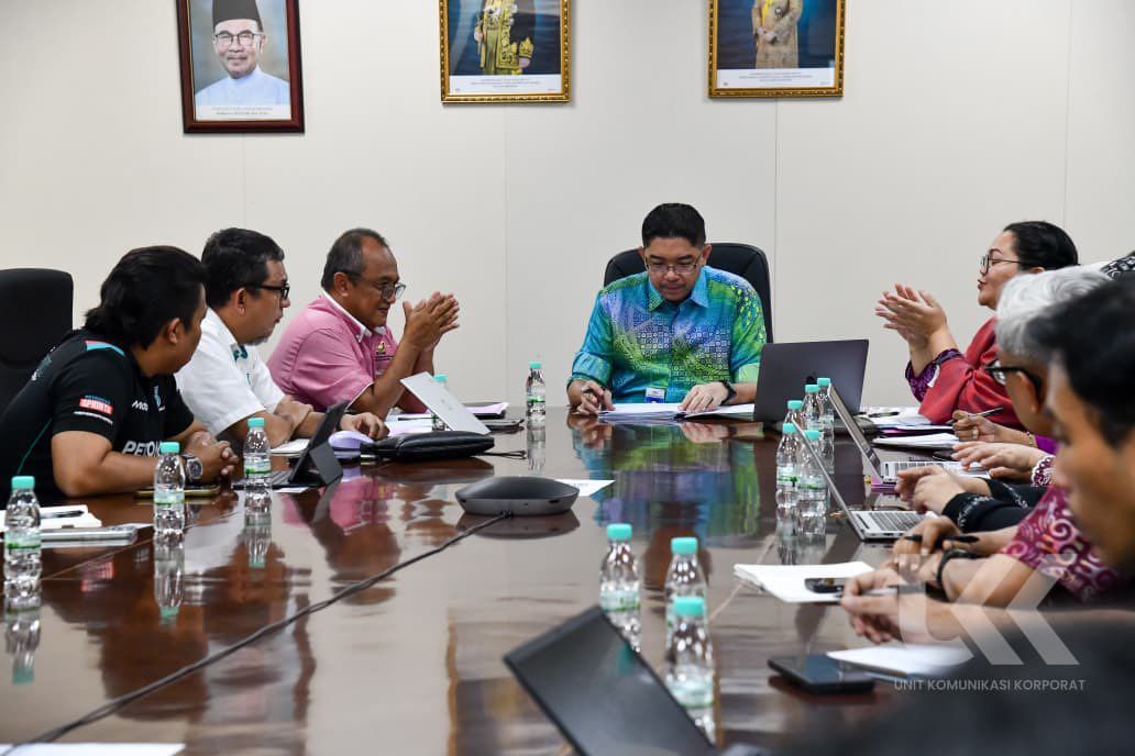 内贸部学生车业者交流 商燃油调整行业影响