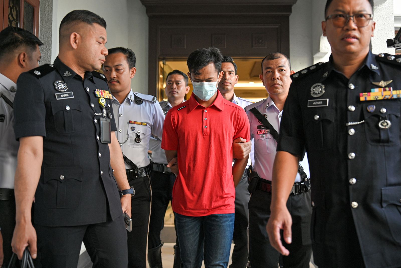 Pegawai tentera didakwa pandu mabuk, bunuh pempengaruh warga Bangladesh 