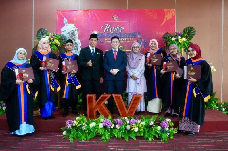 技职学院连续两年毕业生过万  黄家和：技职教育迈向主流