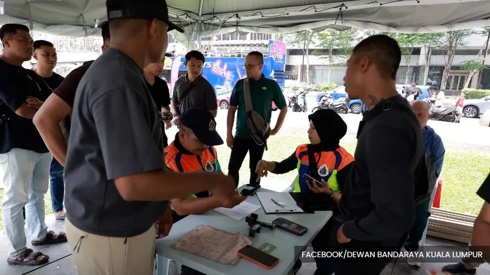 Compounds, court orders issued in KLCC illegal photography crackdown