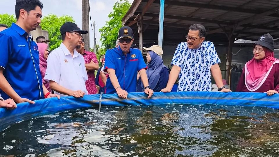 மீன் வளர்ப்பை வேகப்படுத்தி, செலவைக் குறைக்கும் பயோஃப்லாக் தொழில்நுட்பம்