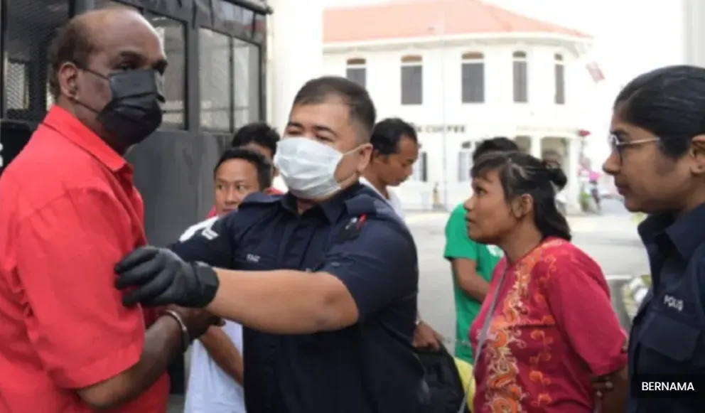 【义山上演活春宫】一年监禁刑期撤销 涉案男女当庭释放